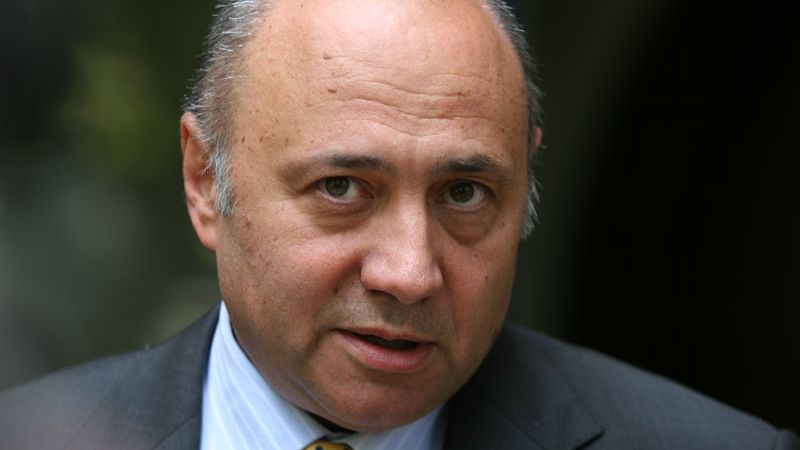 Boc: Irinel Popescu a fost demis de la conducerea CNAS din raţiuni politice