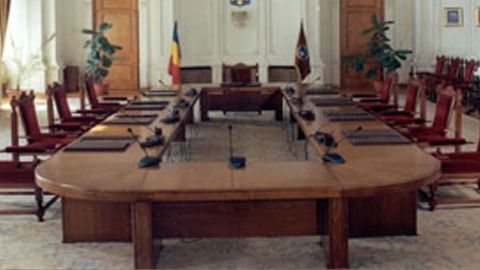 Curtea Constituţională a decis renumărarea voturilor nule