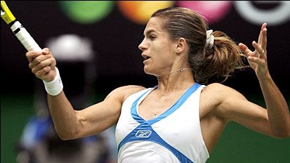 Amelie Mauresmo a spus adio tenisului