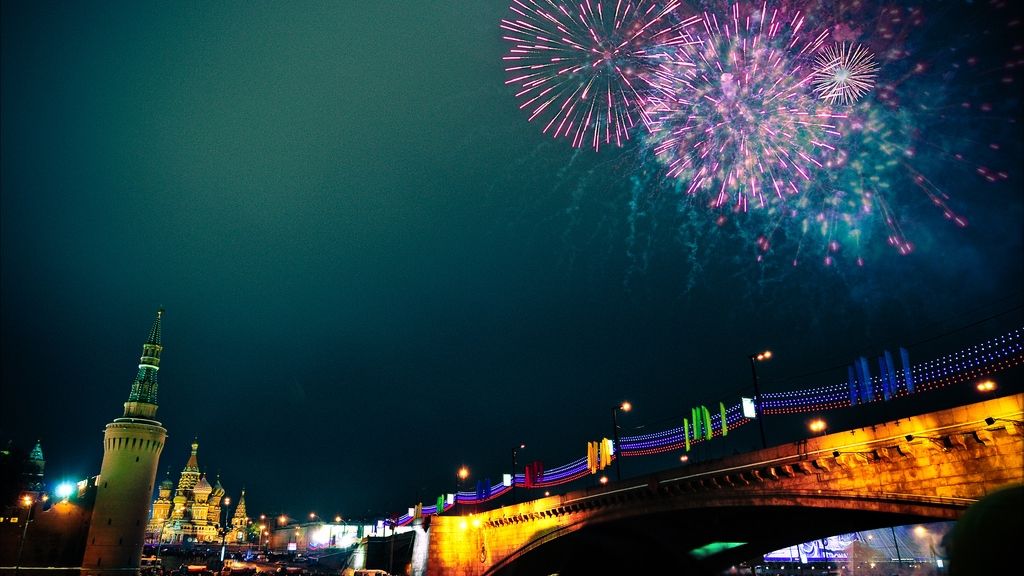  Rusia, Irakul şi Arabia Saudită au trecut acum în Noul An