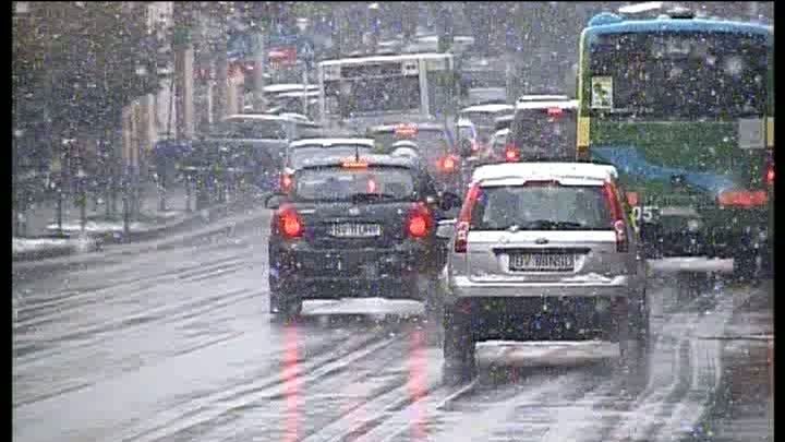 Vremea se va răci începând de săptămâna viitoare. VEZI PROGNOZA