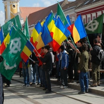 Membrii Noua Dreaptă din toată ţara s-au întâlnit la Sfântu Gheorghe