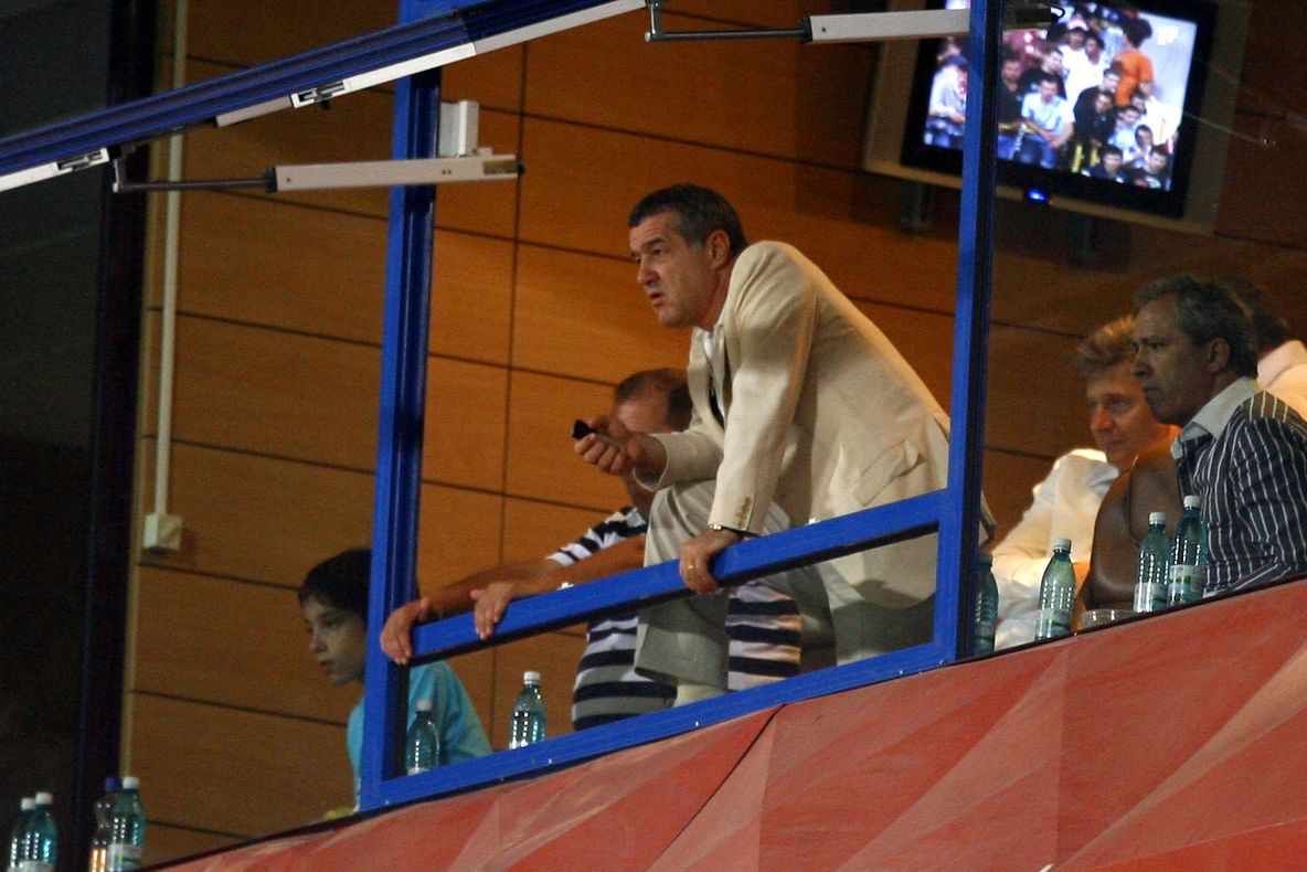 Gigi Becali: \"N-am mai văzut aşa gol de când juca Hagi fotbal\"