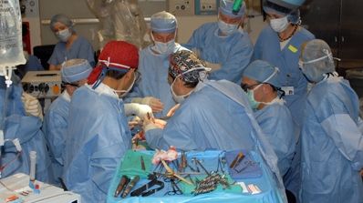 Medicii braşoveni au prelevat, în premieră, organele unui copil de 10 ani 