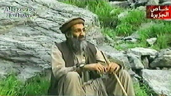 Osama bin Laden, un soţ autoritar şi un tată auster
