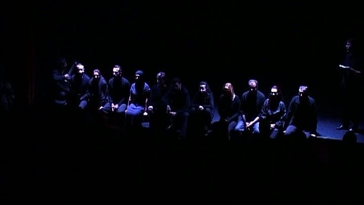 Din închisoare, pe scenă: \"Şi noi suntem oameni\"