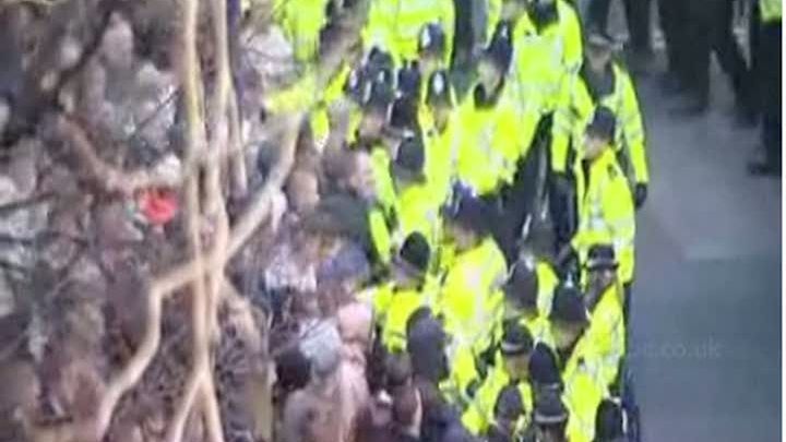 Confruntări între extrema dreaptă şi antifascişti la Nottingham 