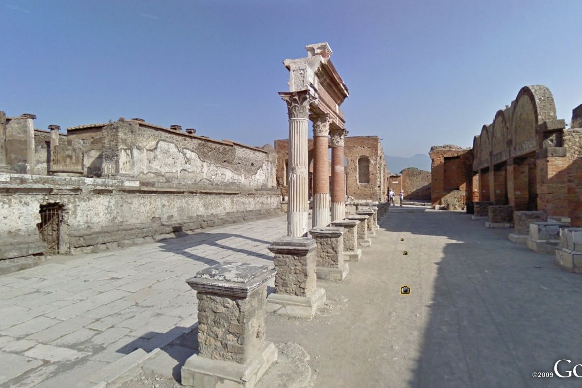 Pompei poate fi vizitat cu Google Street View
