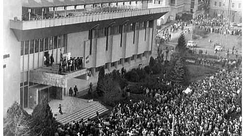 Eroii Revoluţiei au fost comemoraţi marţi la Sibiu