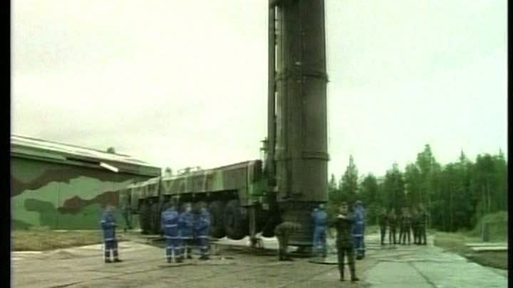 Putin: Rusia trebuie să investească în dezvoltarea armamentului ofensiv 