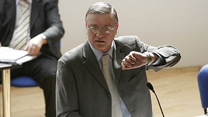 8 ianuarie, data limită pentru depunerea candidaturilor la preşedinţia FRF