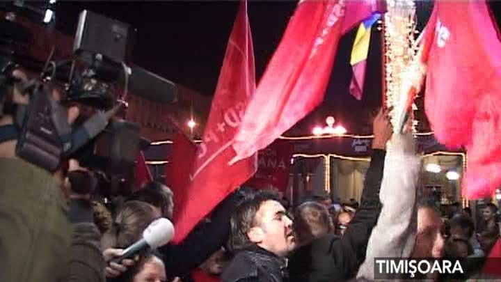 Susţinătorii lui Mircea Geoană au ieşit în stradă în mai multe oraşe 