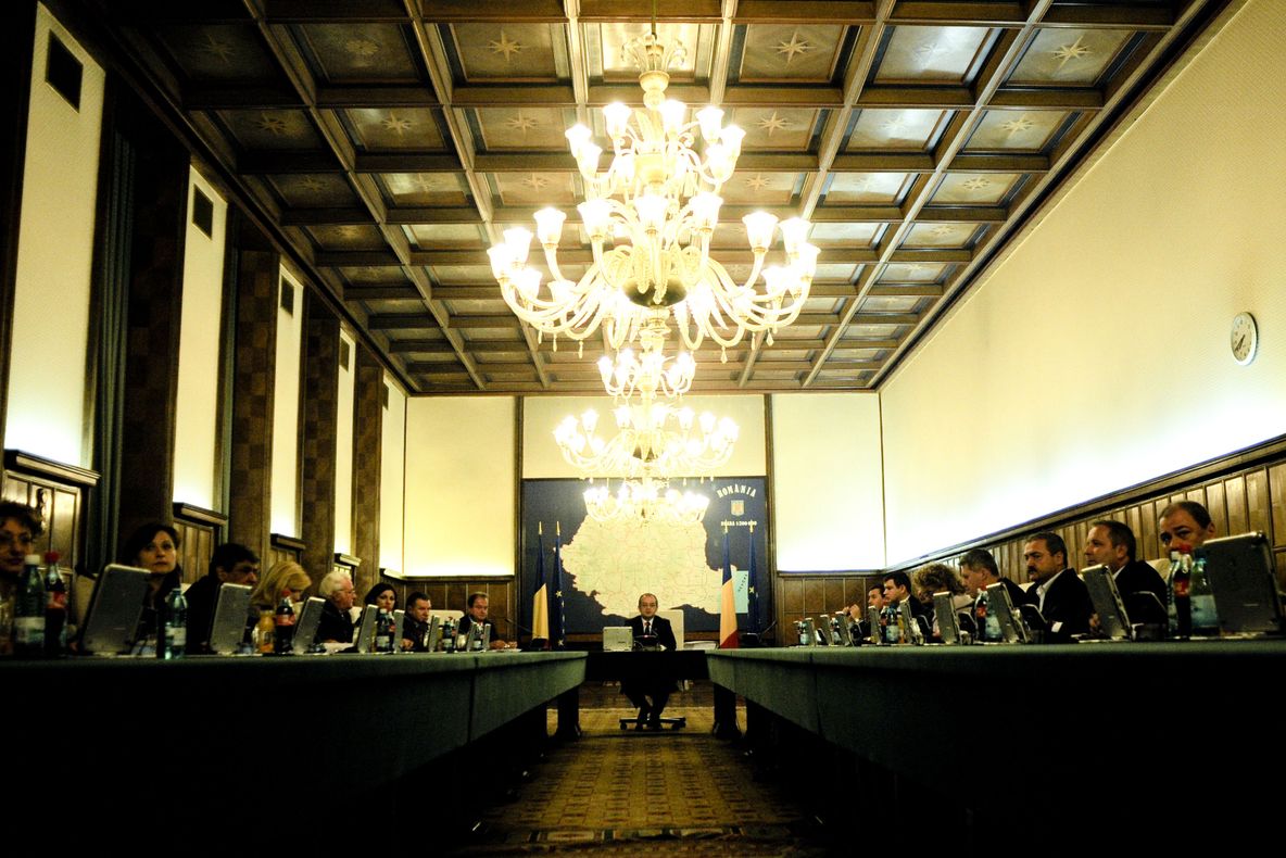 Viitorul Guvern va aproba bugetul de stat pe 2010 în prima şedinţă după învestire