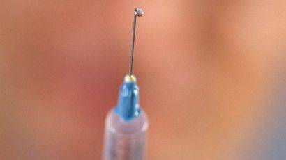 Elevii din Braşov nu pot fi vaccinaţi împotriva AH1N1 pentru că lipsesc trusele de urgenţă