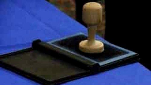 VoxPublica / O secţie specială unde nu se stă la coadă. Locul e în carantină!