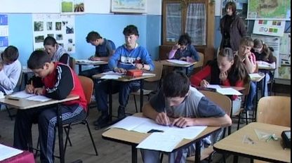 Examenele naţionale de la clasa a VIII-a, din acest an, vor fi mai dificile, spun profesorii 