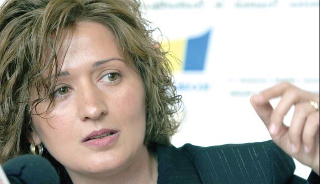 Ţoghină rămâne în fruntea Radioului public până în martie