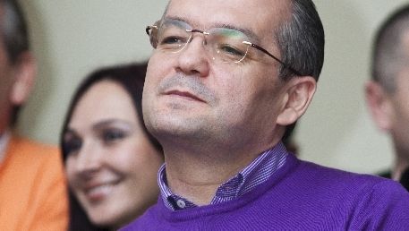 Emil Boc: Liberalii sunt aşteptaţi, dar nu şi rugaţi
