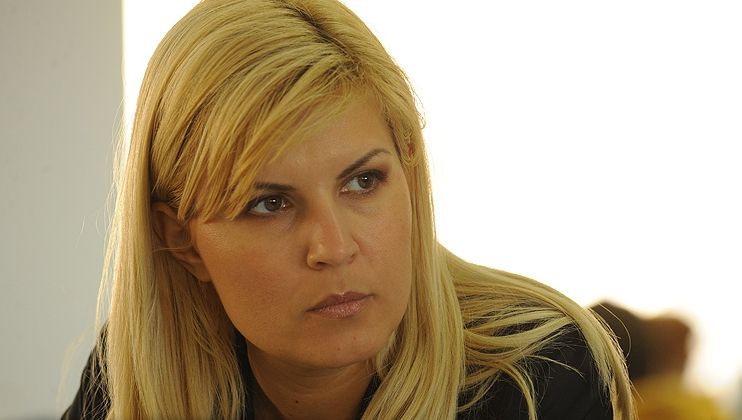 Miniştri controversaţi în Cabinetul Boc: Udrea, Vlădescu şi Oprea