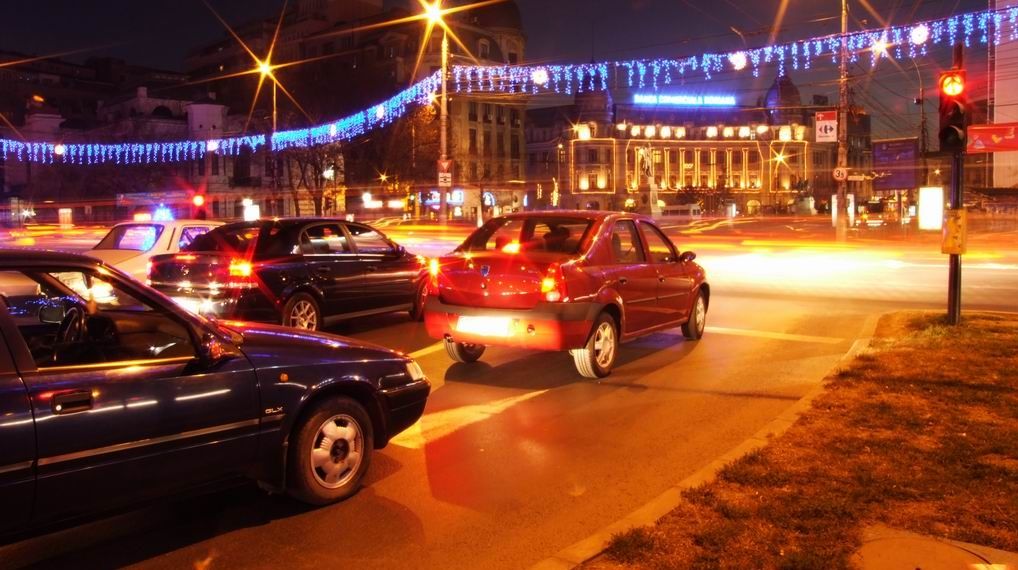 Protest în Piaţa Universităţii din Capitală: \"Jos comunismul!\" - VEZI VIDEO