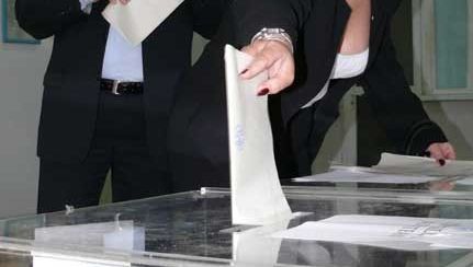 Doar 5.000 de români au votat în SUA la primul tur de scrutin 