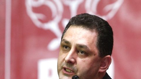 Vanghelie: Nu cred că Traian Băsescu va rămâne preşedinte pentru că a fraudat alegerile