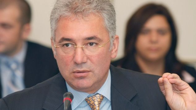 Videanu a primit notă de trecere la Comisii: \"Sper că mâine Guvernul obţine votul de învestitură\"