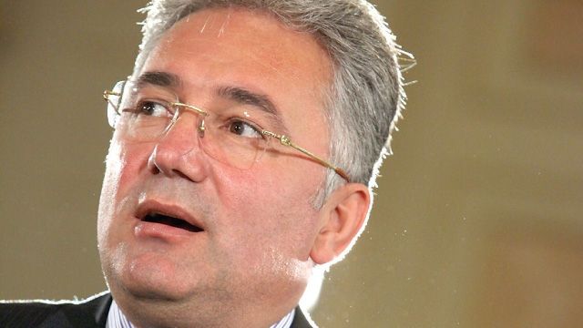 Videanu: PSD este disperat şi lipsit de onoare