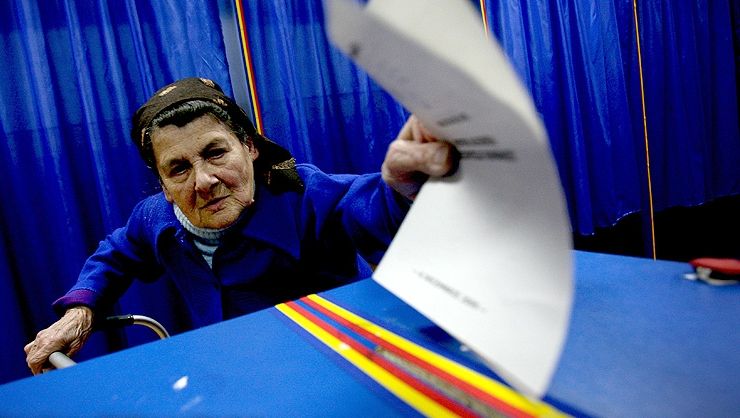 BEC a cerut CCR să decidă dacă voturile nule pot fi renumărate de BEJ-uri