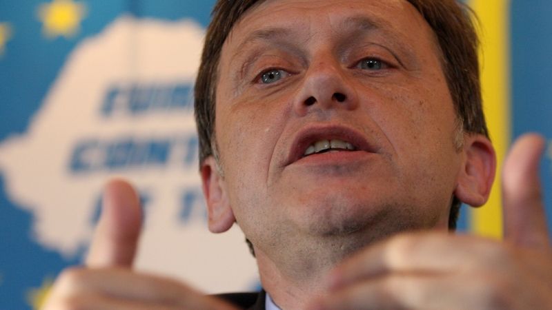 Antonescu: Rămânem în opoziţie, dar colaborarea cu PSD s-a încheiat