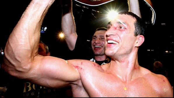 Box: Fraţii Klitschko vor să lupte într-un meci direct