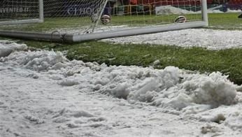 Iarna bate fotbalul şi în Premier League! Meciul Wigan - Bolton, amânat