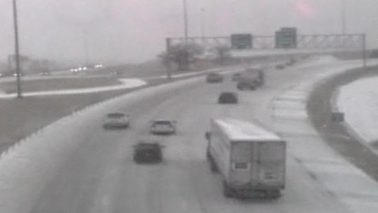 Dezastru în Statele Unite unde cinci persoane au murit din cauza frigului!