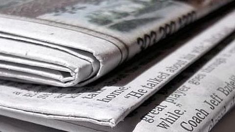 Noul Guvern şi trecutul lui Băsescu, subiecte de editorial