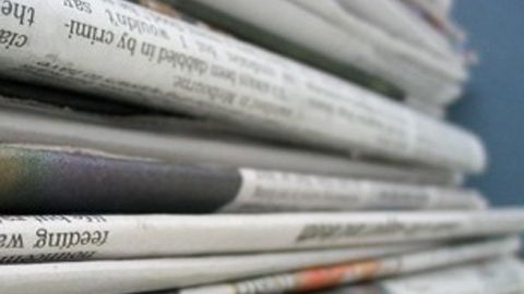 Editorialiştii scriu despre soarta Guvernului şi înţelegerile politice