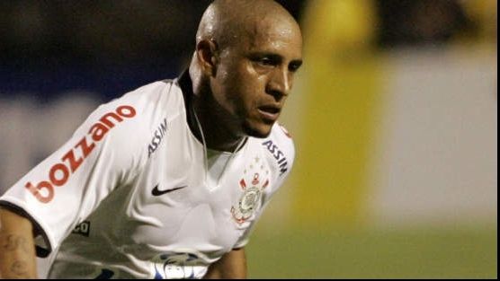 Legendarul Roberto Carlos s-a întors la Real Madrid