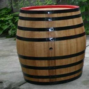 Cum se depozitează corect mustul în timpul fermentării? Metoda simplă, dar puțin știută, prin care verificăm dacă aerul este toxic