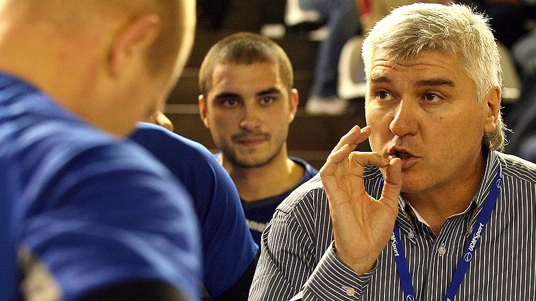 Naţionala de handbal a României a rămas fără antrenor. Şi-a dat demisia