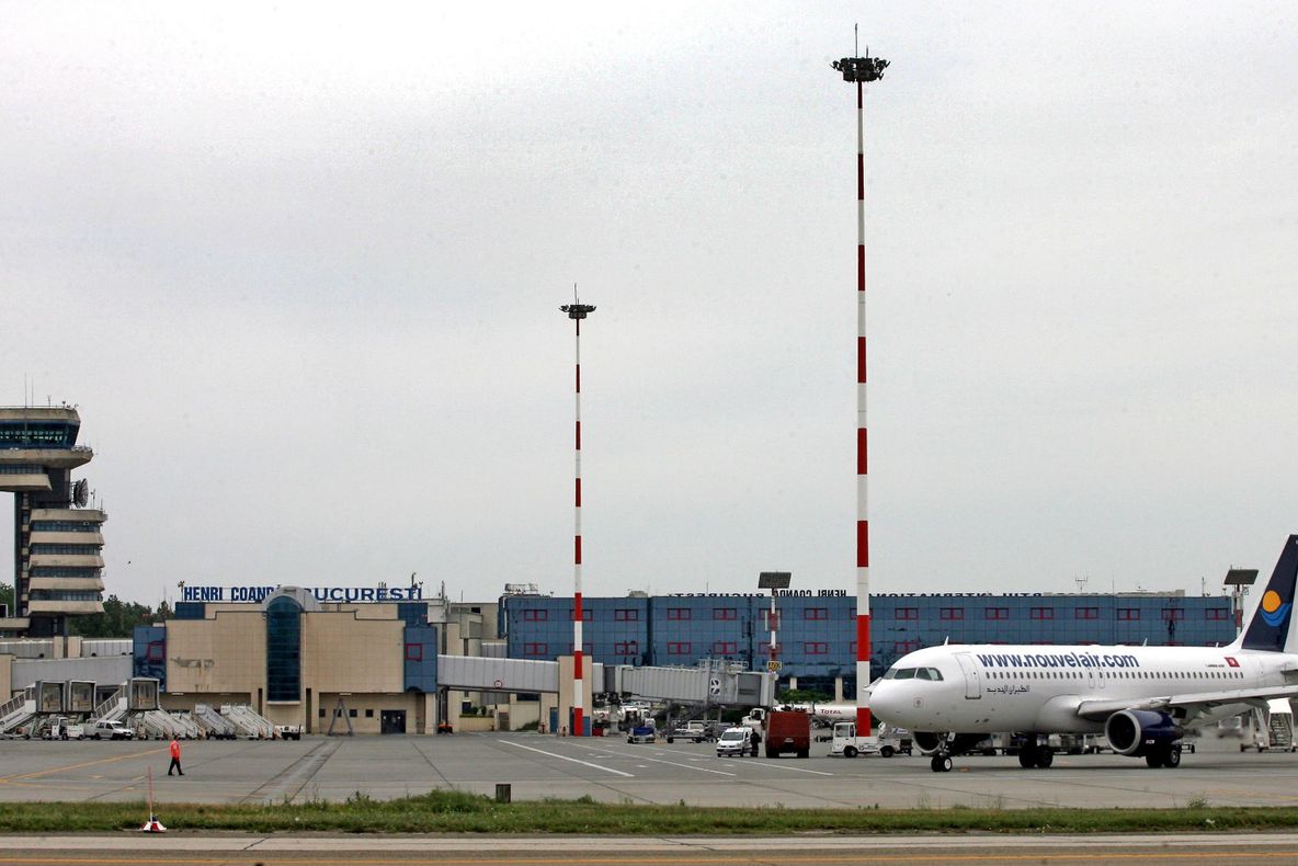 Incident de securitate pe Henri Coandă. Zeci de călători au ocolit controlul Poliției de Frontieră