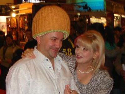 SCANDAL! "Axinte M-A ŢEPUIT cu o GROAZĂ de BANI!" 