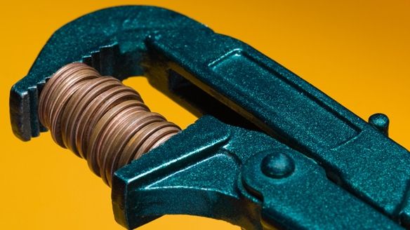 Lovitură devastatoare pe fondul negocierilor pentru noul guvern. Gaura din bugetul României ar fi de 39 de miliarde de euro, nu de 30 de miliarde - SURSE