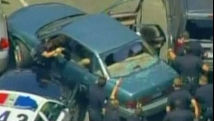 Un om al străzii, împuşcat mortal în Los Angeles 