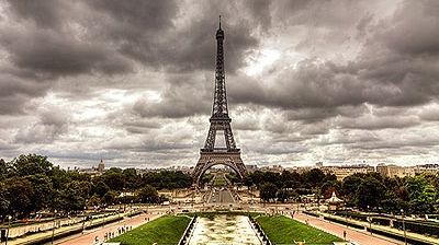 Decizia autorităților din Paris care a stârnit un val de critici din partea societăţii civile