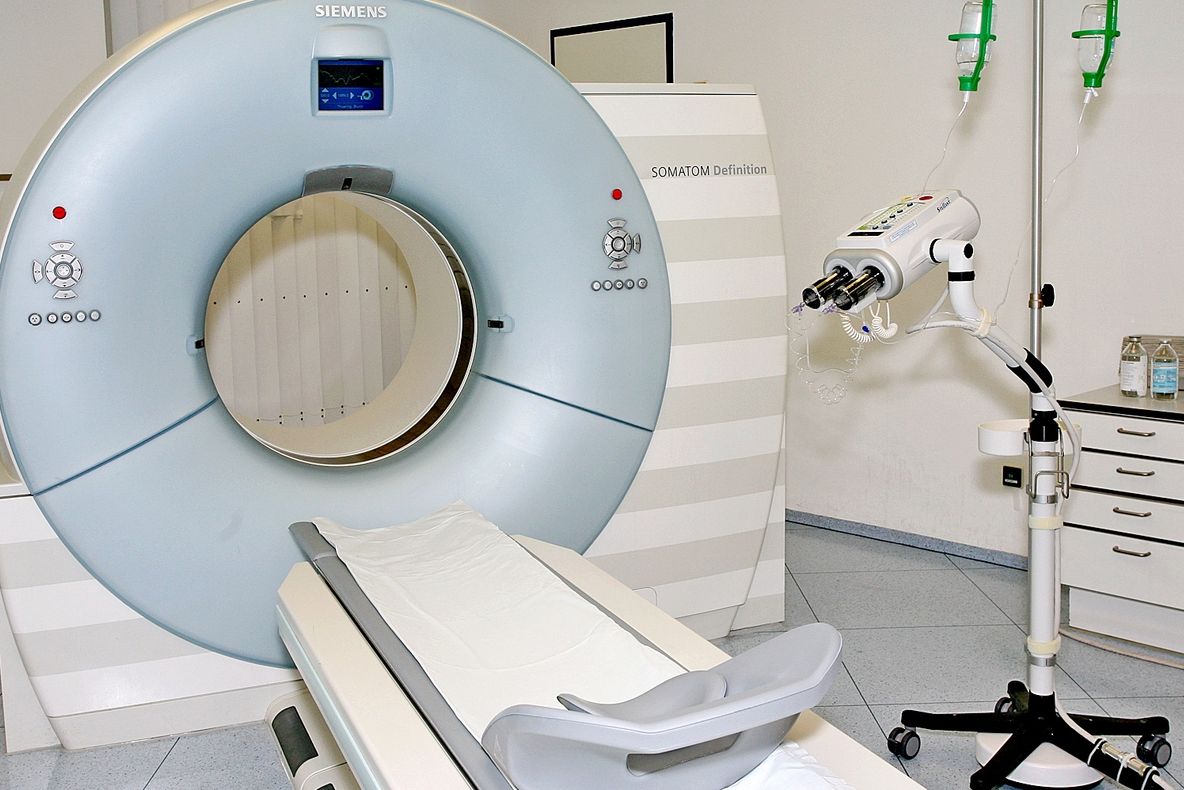 Tomograful care a rănit o pacientă de la SJU Timișoara era ieșit din garanție și a funcționat mult timp fără avize