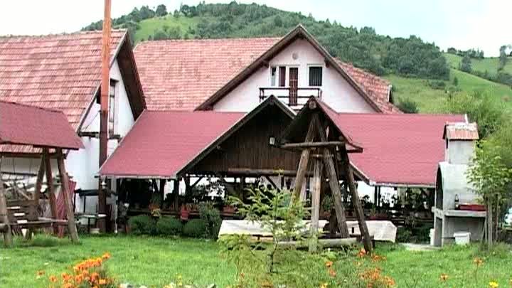 Cum poţi sta aproape GRATIS la pensiuni AGROTURISTICE