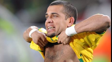 Scandal după moartea lui Astori. Dani Alves, de la PSG, declaraţii uluitoare. Apoi, şi-a cerut scuze