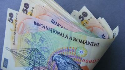 Parlamentarii cer noi sporuri pentru bugetari, Guvernul le taie. Proiect privind bonusuri de 10%, depus la Senat