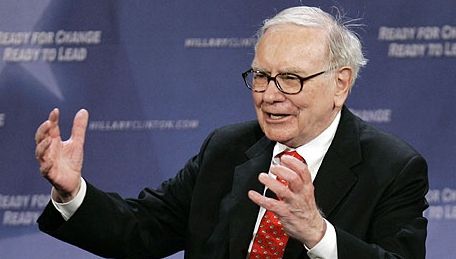 Warren Buffett donează 6 miliarde de dolari către Bill Gates