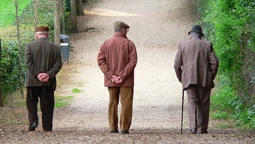 Lumea va avea 13 naţiuni foarte îmbătrânite în doar 5 ani. CARE SUNT ACESTEA