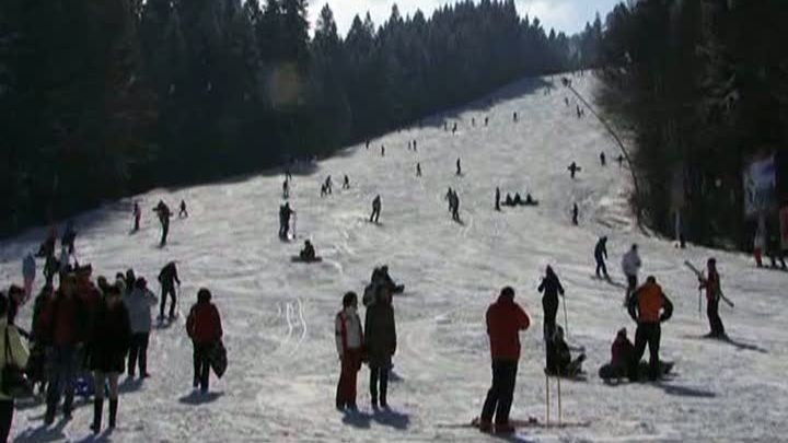 Distracție la munte, medicii avertizează: Măsurile trebuie respectate chiar și în aer liber. Următoarea perioadă e crucială